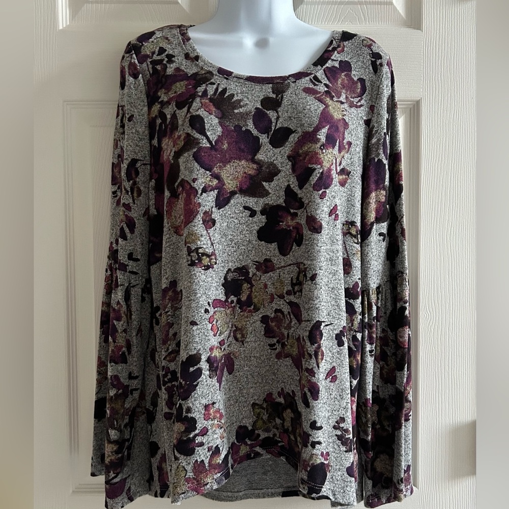 Simply Vera Vera Wang Floral Long Sleeve Sweater - Gray and Purple
